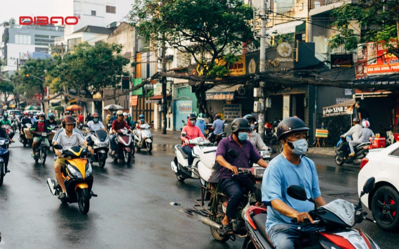 Lỗi chở 3 người phạt bao nhiêu? Cập nhật ngay kẻo phạt!